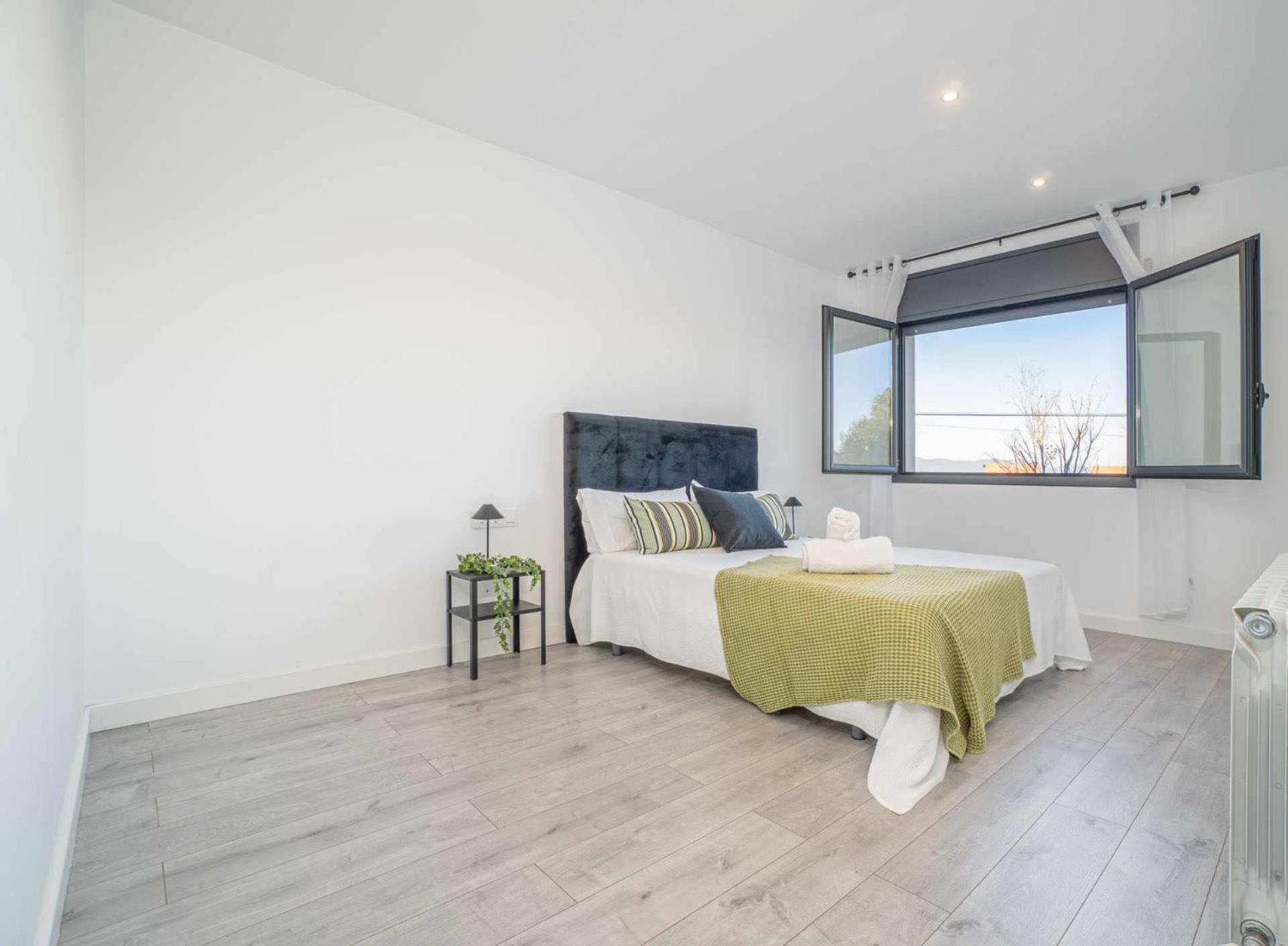 Jouvacations Villa Domenec Figueres  Zewnętrze zdjęcie