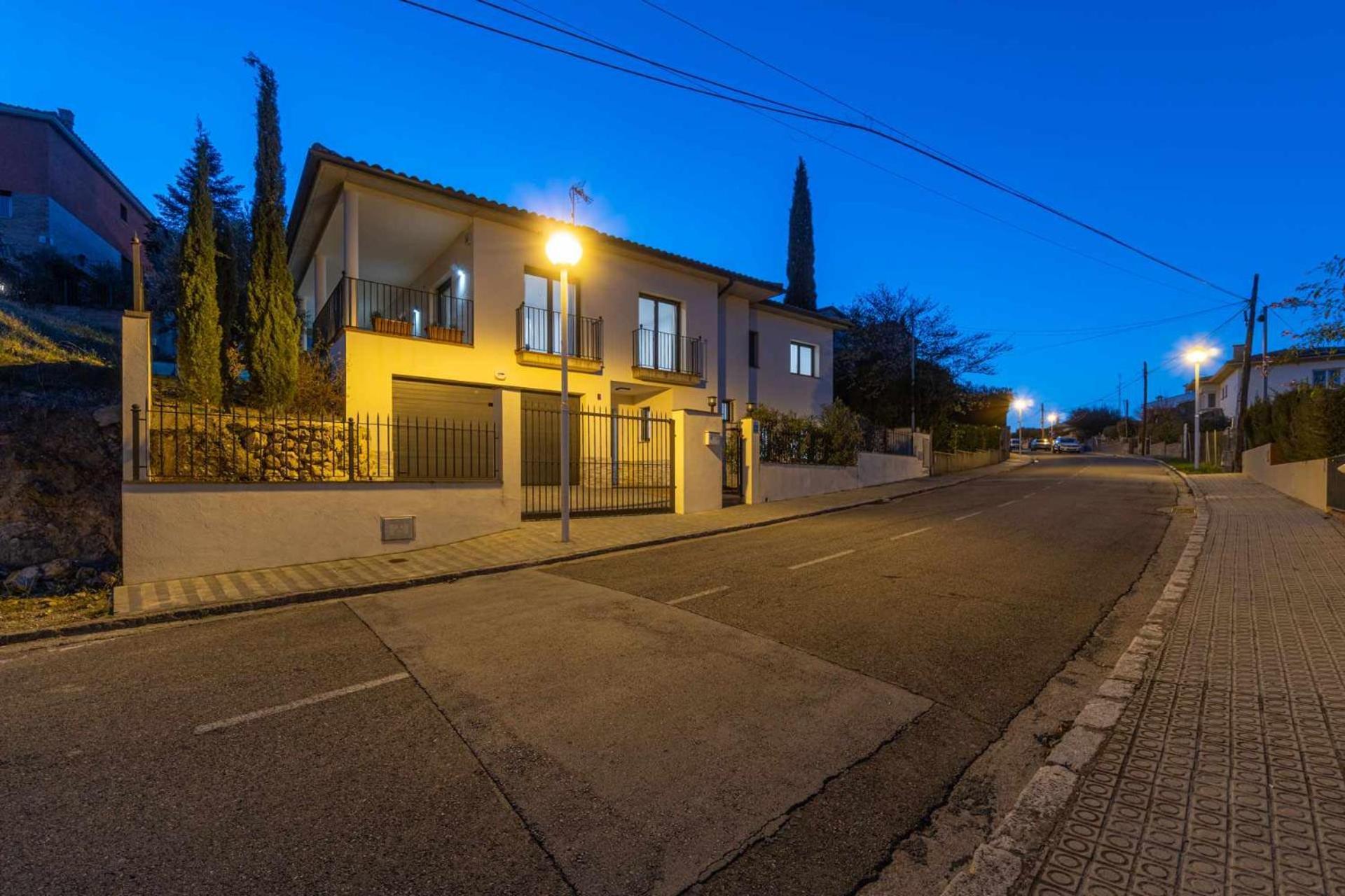 Jouvacations Villa Domenec Figueres  Zewnętrze zdjęcie
