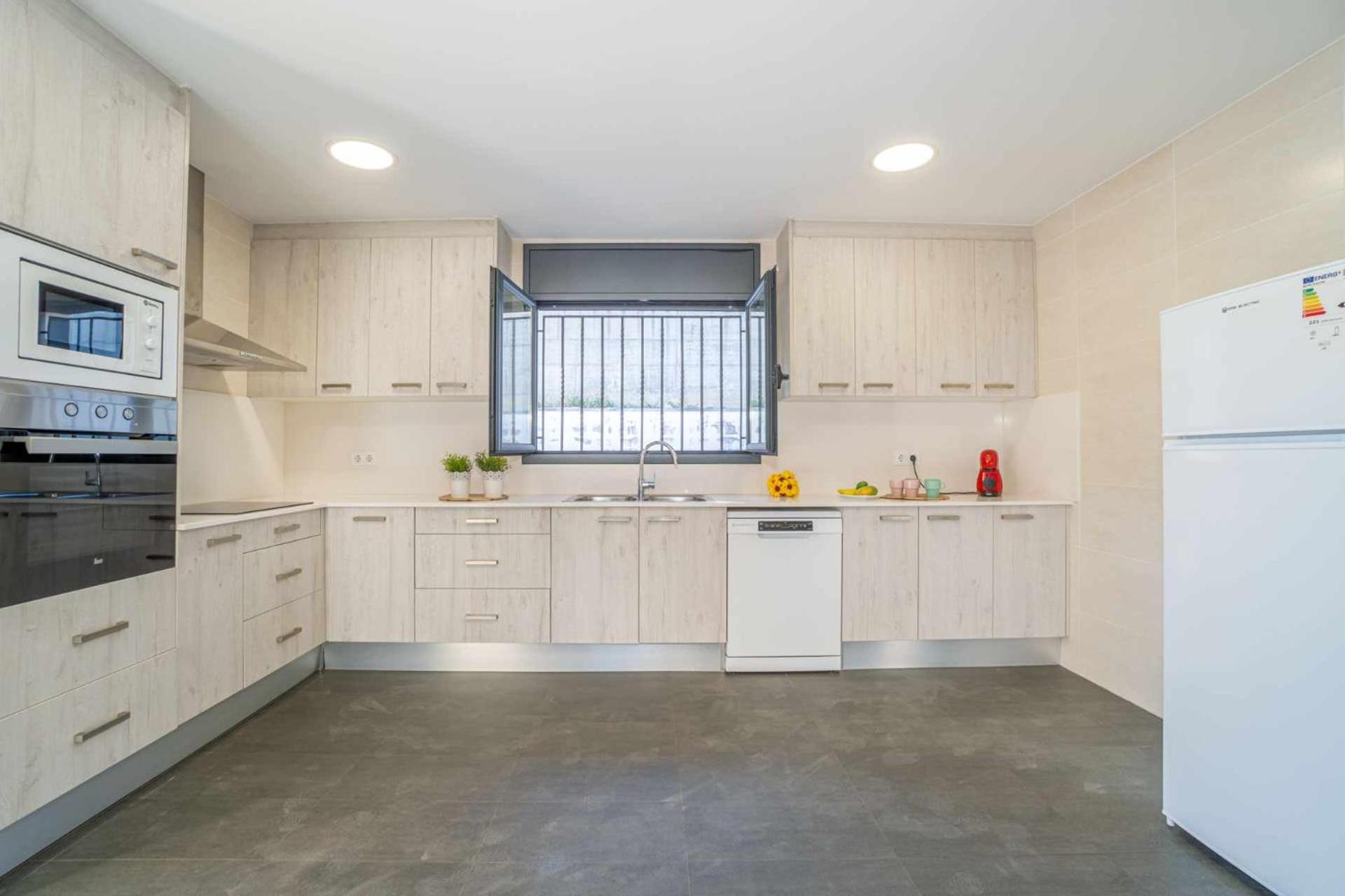 Jouvacations Villa Domenec Figueres  Zewnętrze zdjęcie